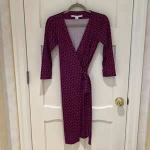 DVF classic wrap dress. Size 2.